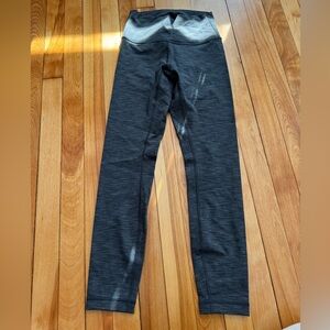 lululemon leggings 25” SIZE DOT IN PIC
